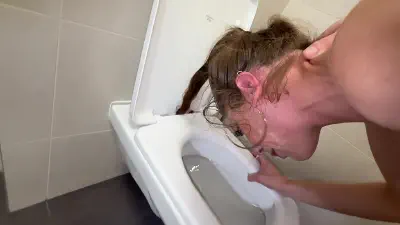 Fantom Ep. #17 - Alice Maze: Xmas Special (Toilet Head Dunking And Facial)